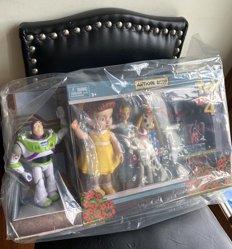 Disney pixar toy story - story, 4